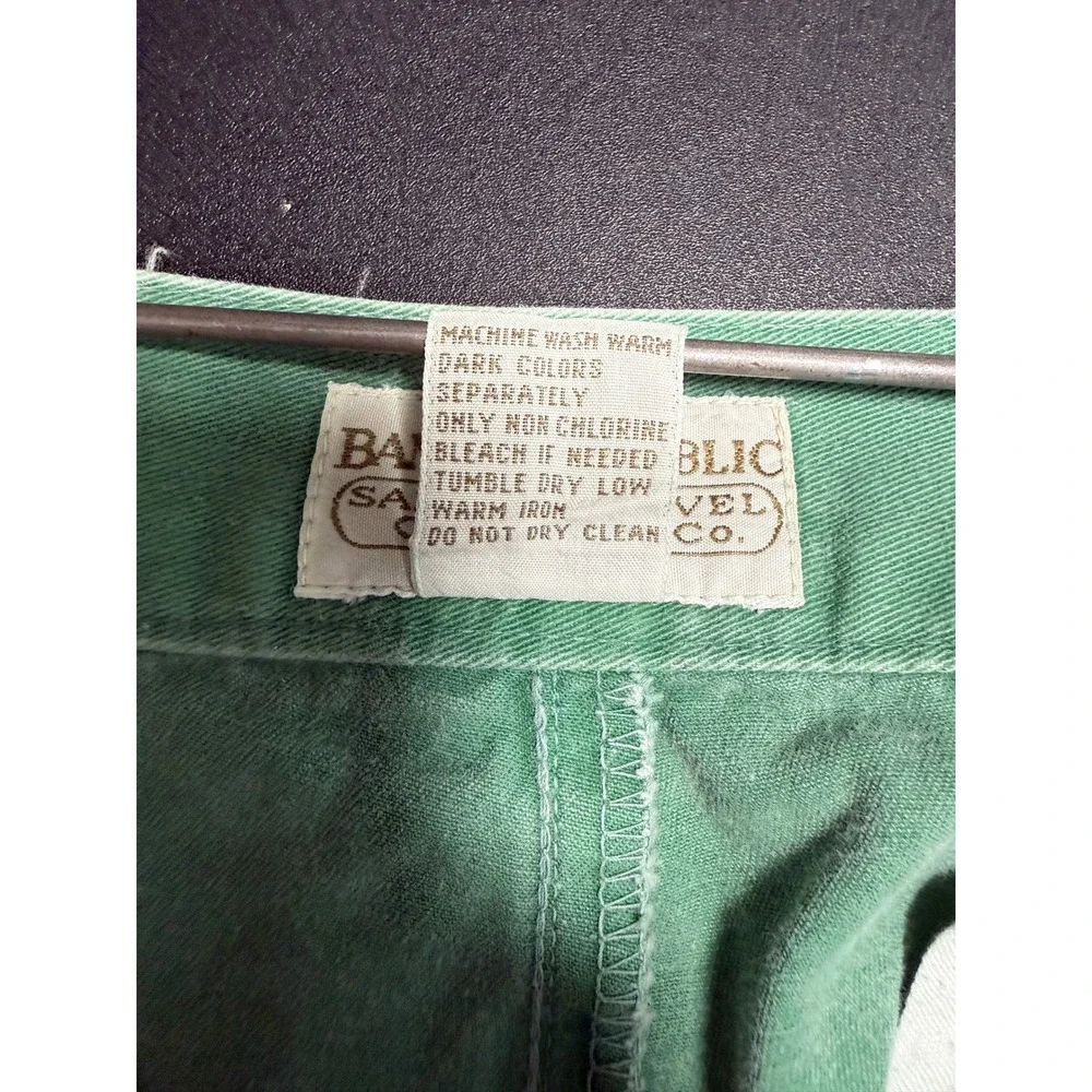 Vintage Banana Republic Safari & Travel Green Pleated Cotton Shorts Mens 38